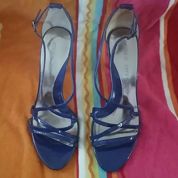 Jessica Bennett blue patent heart