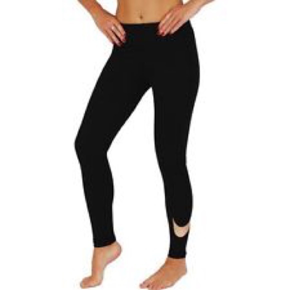 NWT Nike Leggings