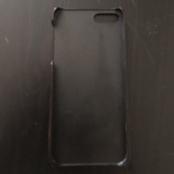 Michael Kors iPhone 4 case - Picture 3 of 3