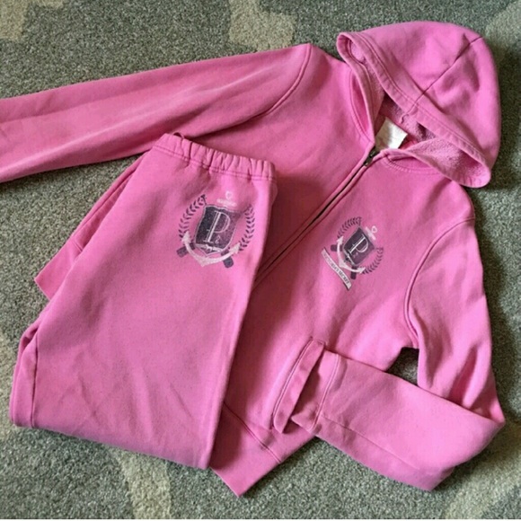 VS sweatshirt/joggers