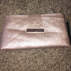 Makeup bag