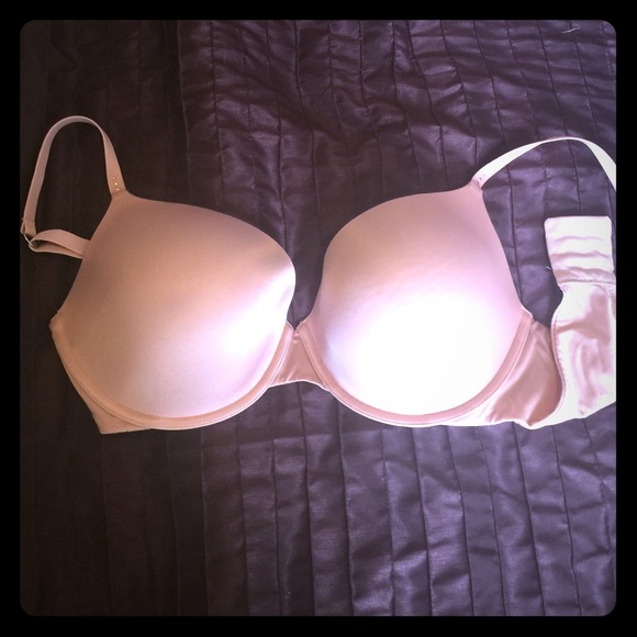 Victoria's Secret Biofit uplift Demi bra. 36dd