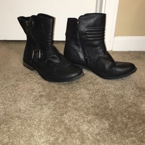 Black ankle booties with duel zippers & Buckle
