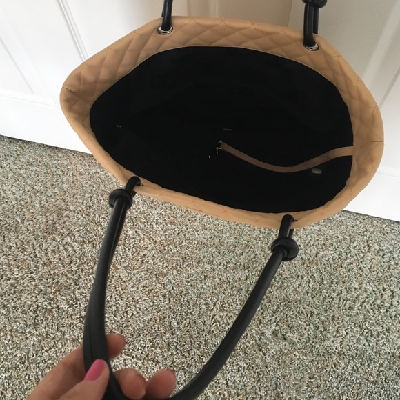 ***SOLD**** Chanel Ligne Cambon Tote - Picture 3 of 4