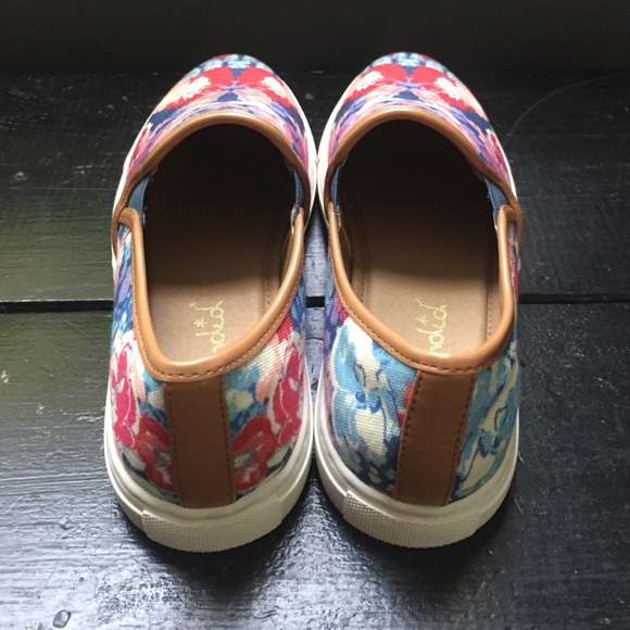 Splendid Seaside Blue 🌀🌸🌀 - Picture 4 of 4