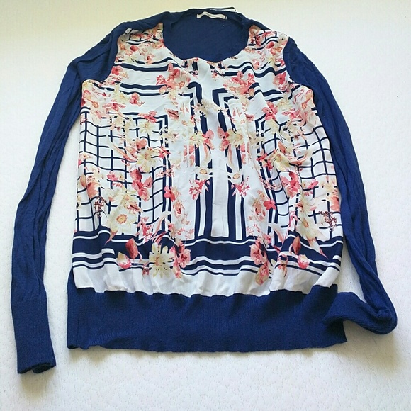 21 Hawthorn Floral Dark Blue Sweater