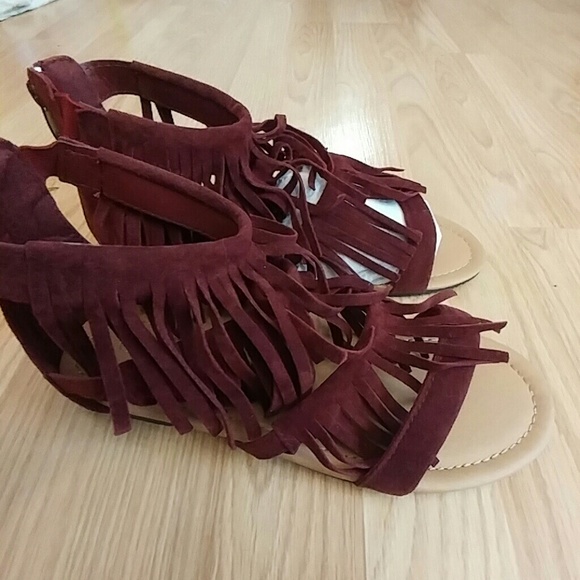 Never Worn Maroon Burgundy Fringe Sandals