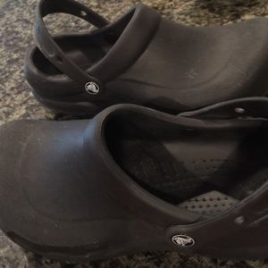 🐊crocs skid resistant unisex🐊❤️