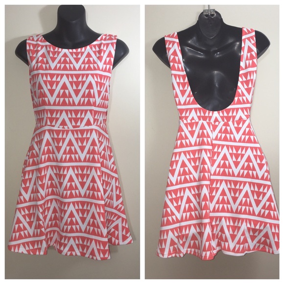 Orange and white dress - Picture 2 of 4