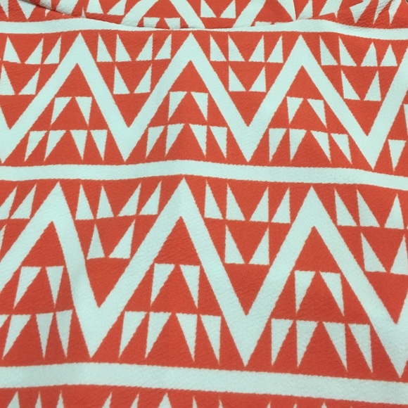 Orange and white dress - Picture 4 of 4