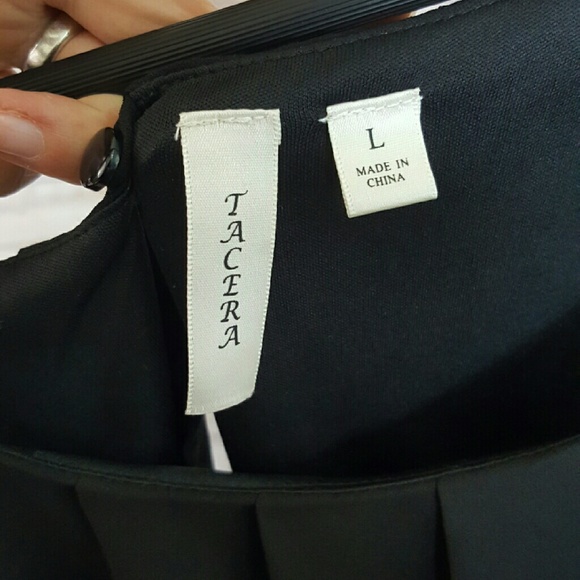 Classy black dress! - Picture 4 of 6