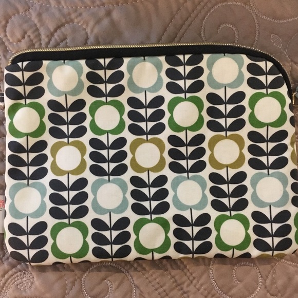 Oria Kiely make up bag made for Target.