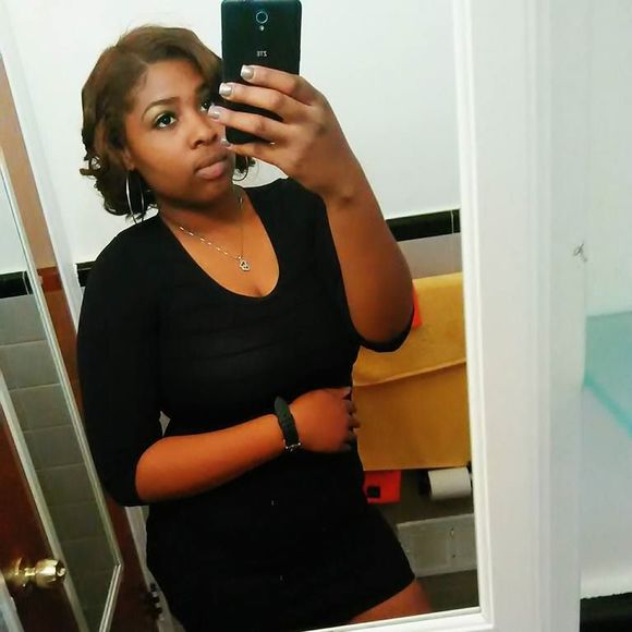 Meet your Posher, Hermosa - Picture 1 of 1