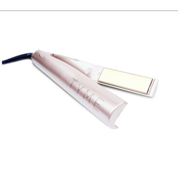 TYME iron with travel pouch