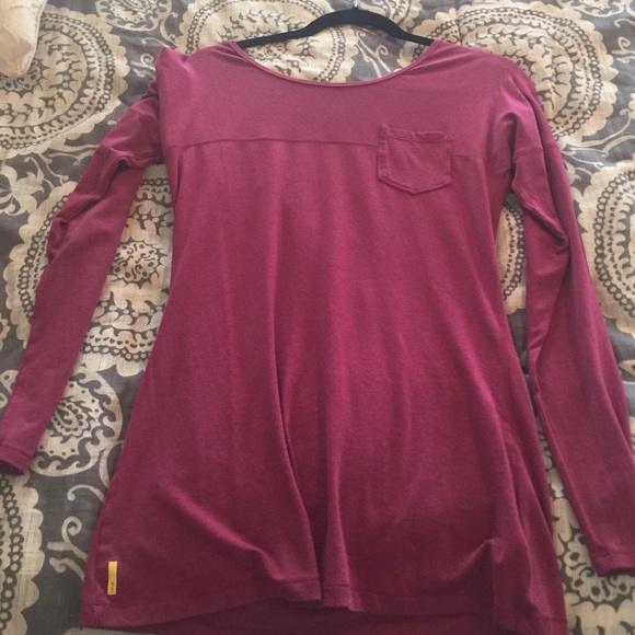Lole yoga shirt. Medium or large scoop back.