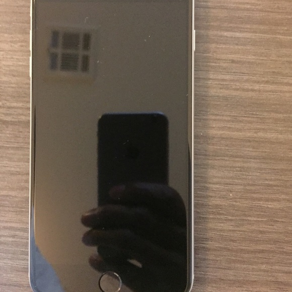 iPhone 6plus 64 GB - Picture 1 of 1