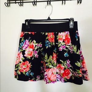 Aeropostale floral skirt