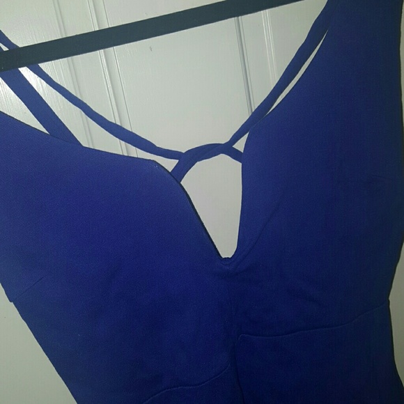 Blue plunge neck midi dress NWOT - Picture 4 of 4
