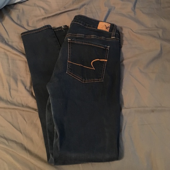 Dark skinny jegging super stretch