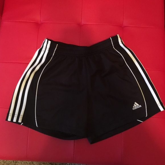 Adidas fitness shorts