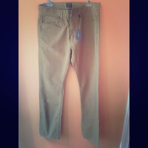 NEW WITH TAGS! Men's J.Crew Dyed Jean Pants.