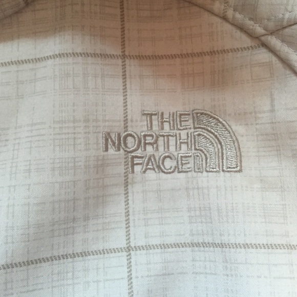 North Face Coat - Picture 2 of 4