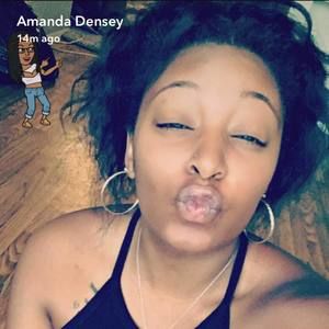 Meet your Posher, Amanda