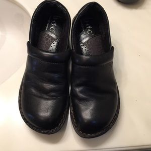 B.Ø.C clogs