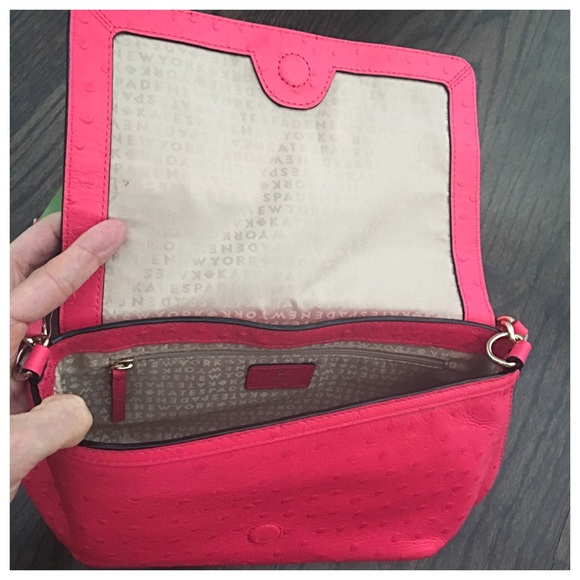 NWT Kate Spade Charm City Ostrich Joleen Pink Bag - Picture 2 of 4