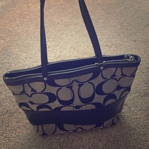 Coach purse