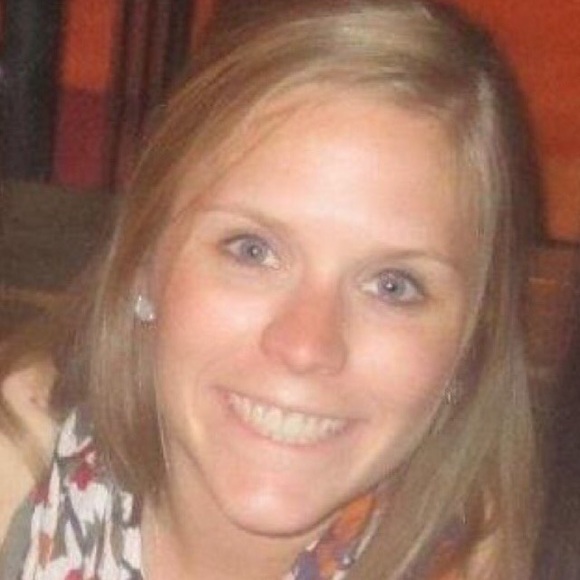 Meet your Posher, Valerie