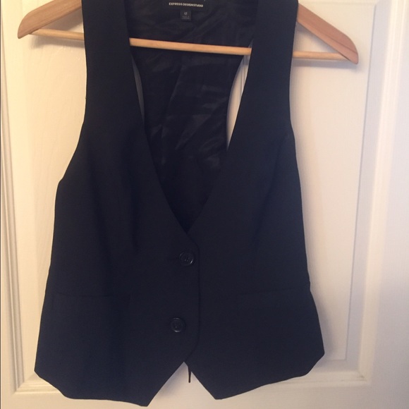 Black vest