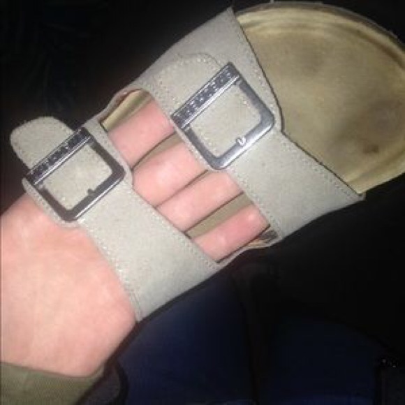 Sale! Birkenstock Style Skechers Sandals - Picture 2 of 3