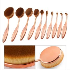 10 piece rose gold oval brush set