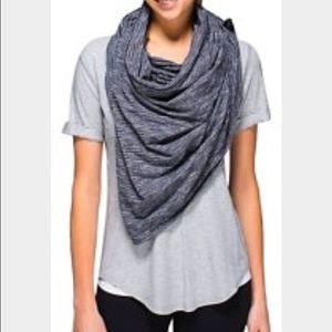 Lululemon Athletica infinity scarf