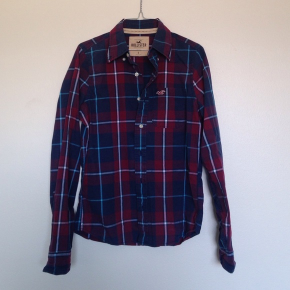 Hollister red and blue plaid button down