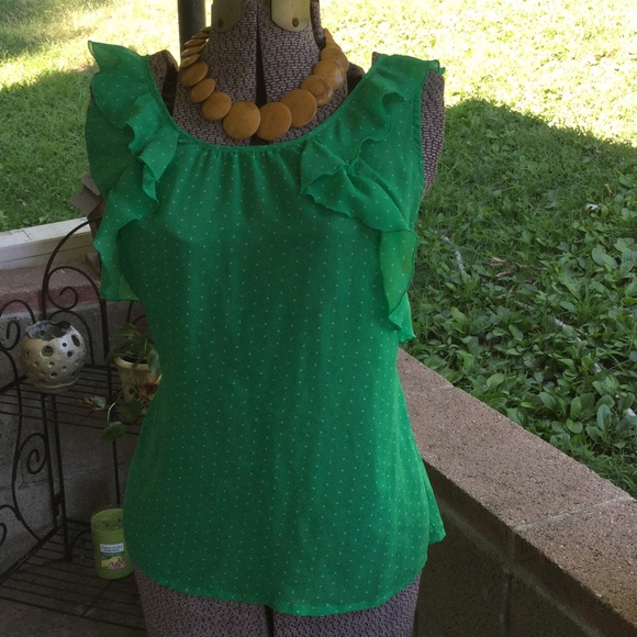 Green Old Navy blouse with white polka dots