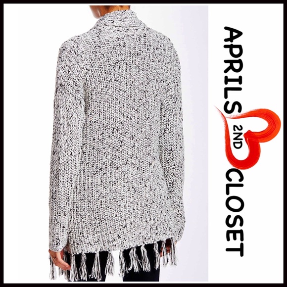 CHAUS LONG TASSEL FRINGE SHAWL CARDIGAN - Picture 2 of 8
