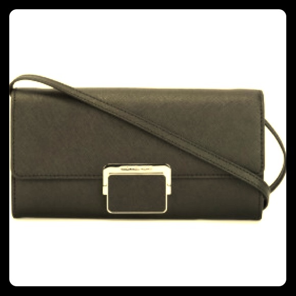 Michael Kors Cynthia Clutch NWT