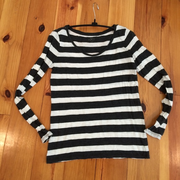LOFT Gray and White Long Sleeve Top