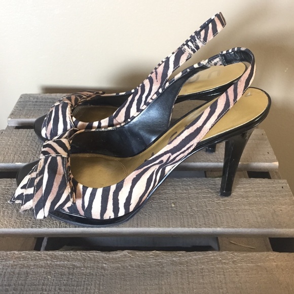 Animal Print Slingback Peep Toe heels - Picture 3 of 4