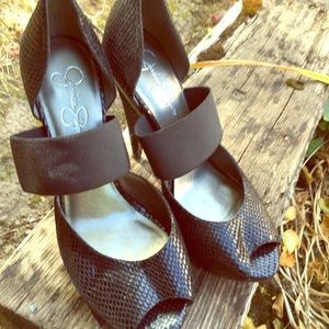 8 1/2 Jessica Simpson Black Heels