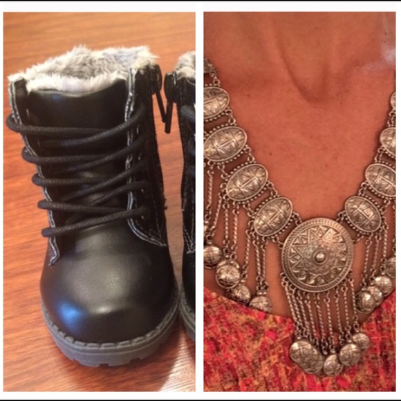 Boho bundle. Baby boots & necklace