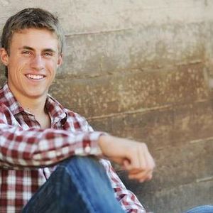 Meet your Posher, Clint