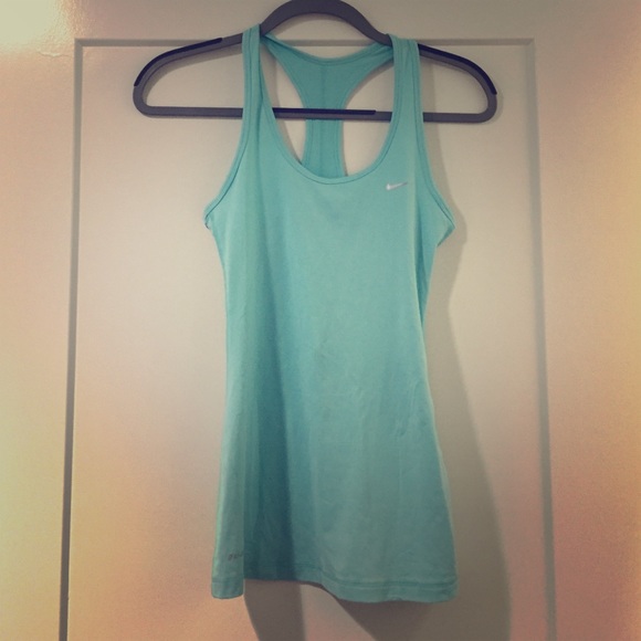 Nike dri fit workout tank size XS