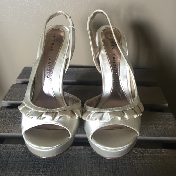 Chinese Laundry Ivory Platform Slingback Heels