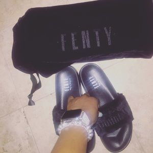 Riri puma flip flops