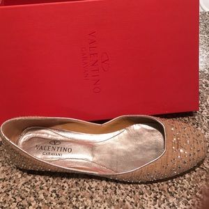 Size 40/US 10 Valentino flats Size 40/US 10 Valentino flats