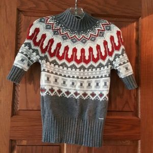 Short sleeved sweater. Tommy Hilfiger