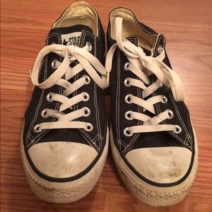 Black Converse Size: 8